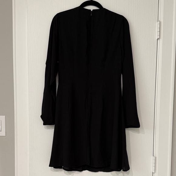 Banana Republic Classic Black Long Sleeve Dress - Picture 4 of 5